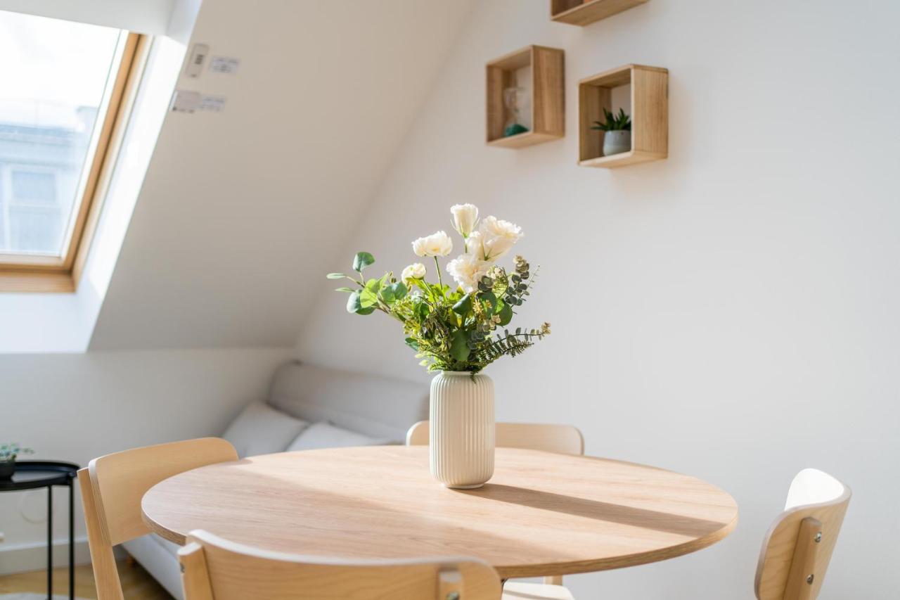 Myflat - Bright Apartment Near Central Station Відень Екстер'єр фото