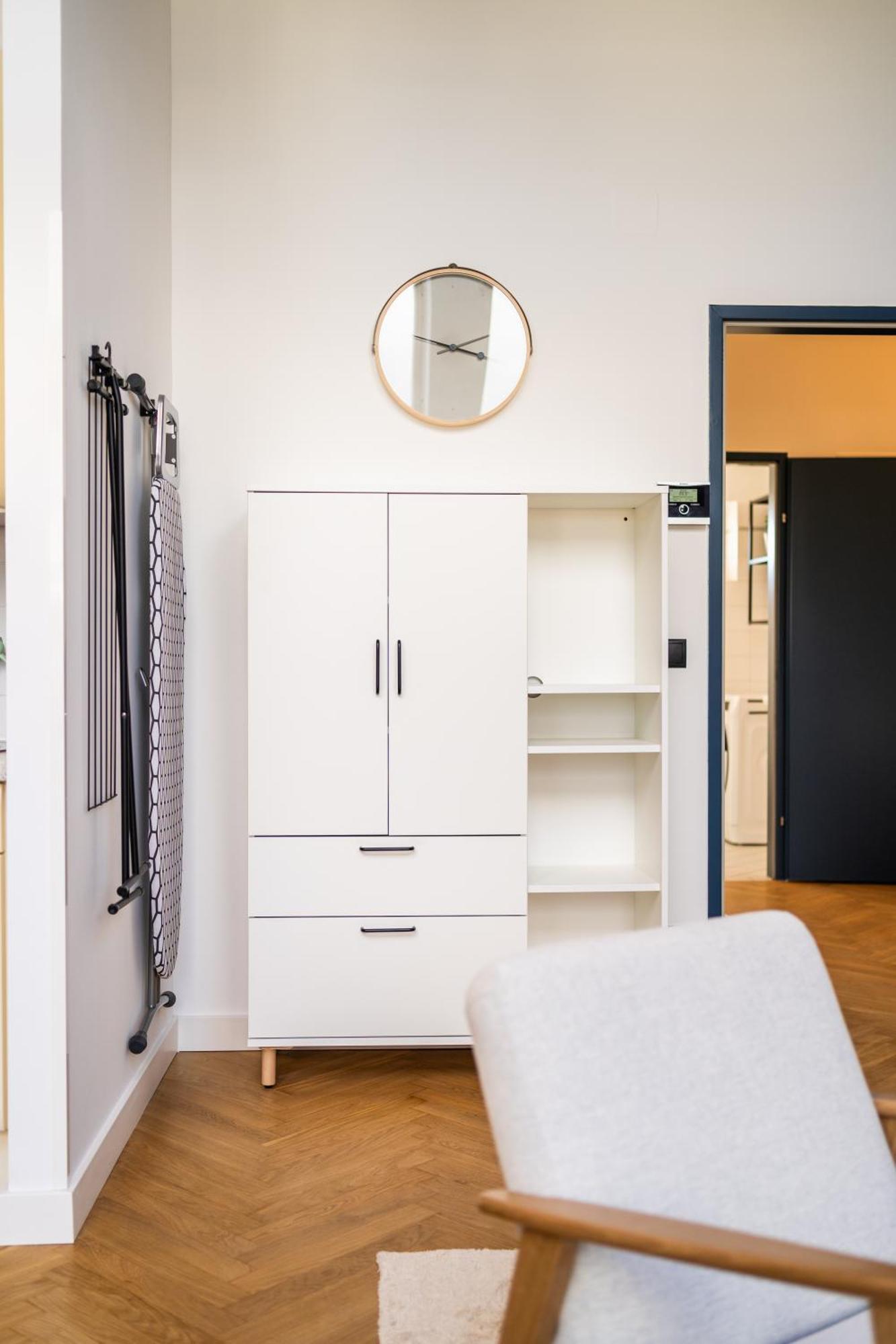 Myflat - Bright Apartment Near Central Station Відень Екстер'єр фото