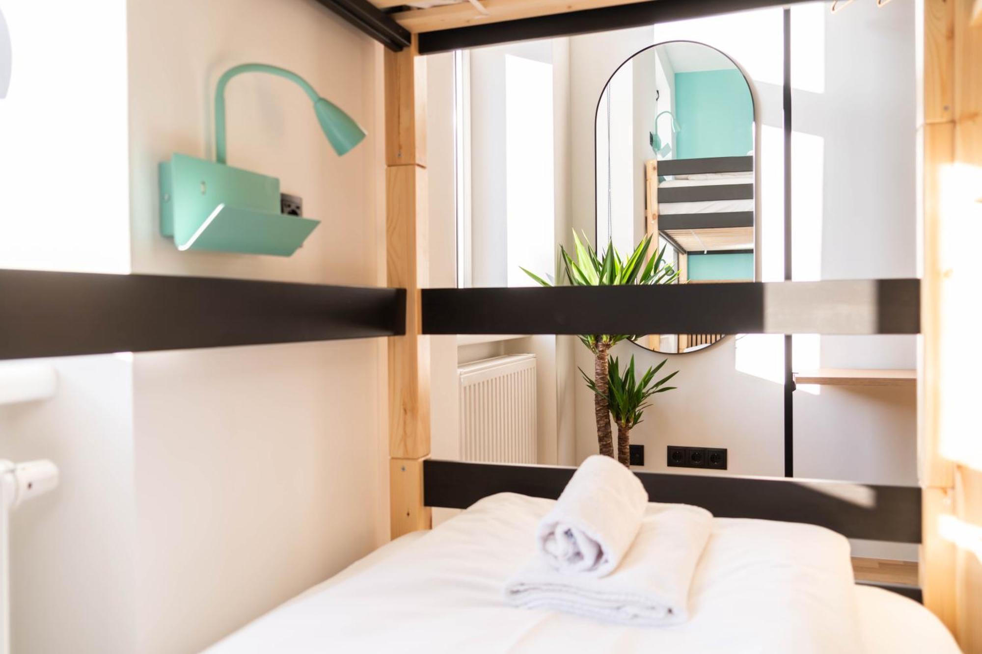 Myflat - Bright Apartment Near Central Station Відень Екстер'єр фото